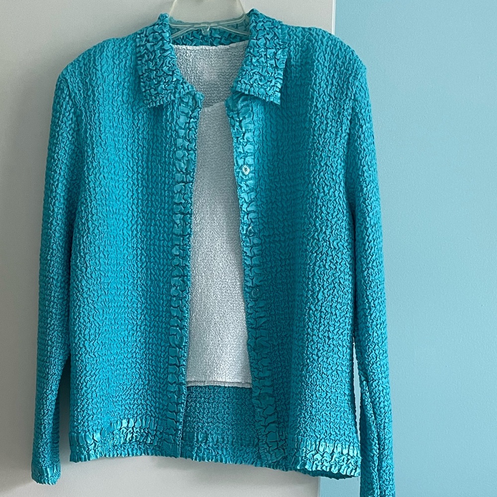 Vintage 2 piece ribbon knit sweater and shell